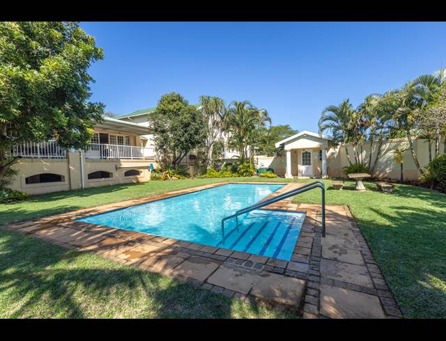 1 BEDROOM SIMPLEX FOR SALE IN SOMERSET PARK